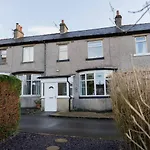 Stylish 3 Bed, Wifi, Dog Friendly, Walks Holiday home