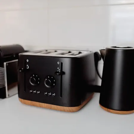 Bowling Terrace Above Rubies Dog Friendly, Walks