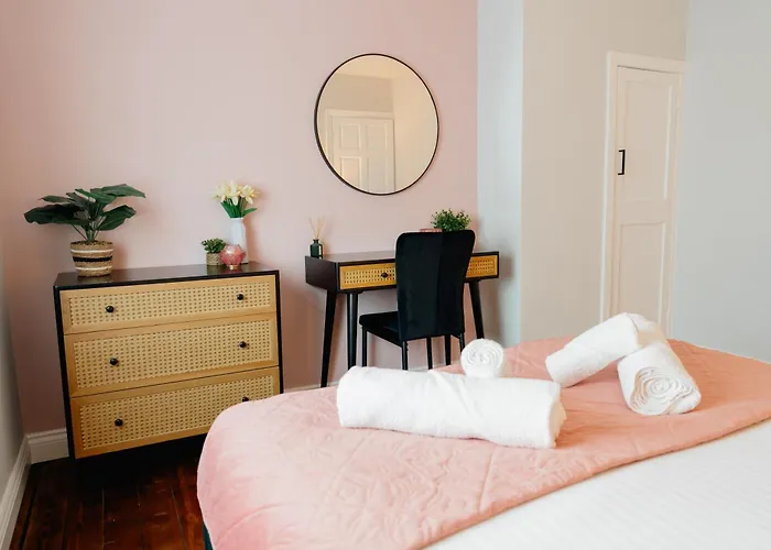 Stylish 3 Bed, Wifi, Dog Friendly, Walks