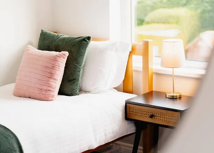 Stylish 3 Bed, Wifi, Dog Friendly, Walks Semesterbostad