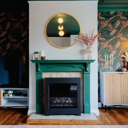 Bowling Terrace By Above Rubies - Stylish, 3 Bedroom, Pet Friendly House In * スキプトン