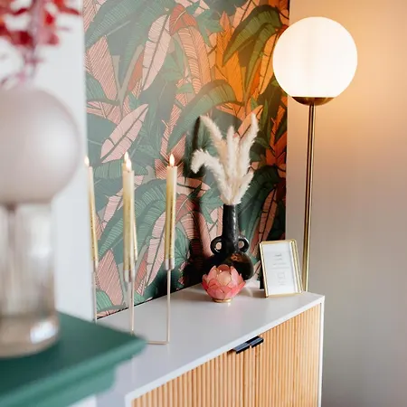 別荘 Bowling Terrace By Above Rubies - Stylish, 3 Bedroom, Pet Friendly House In