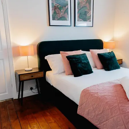 Bowling Terrace Above Rubies Dog Friendly, Walks Skipton